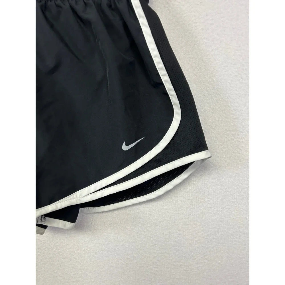 Athletic Gymcore Nike Women M Black White‎ Dri-FIT Tempo Running Shorts